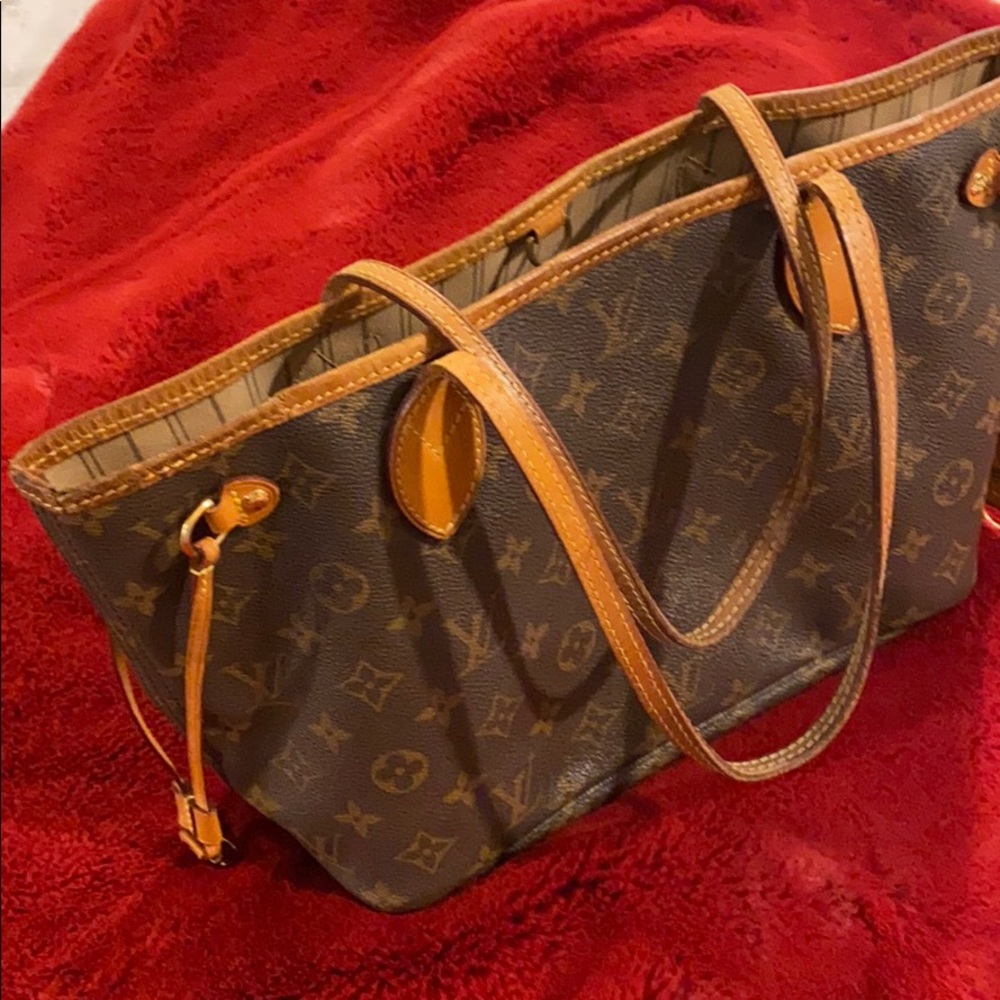 Luis Vuitton pm bag. Authentic.
